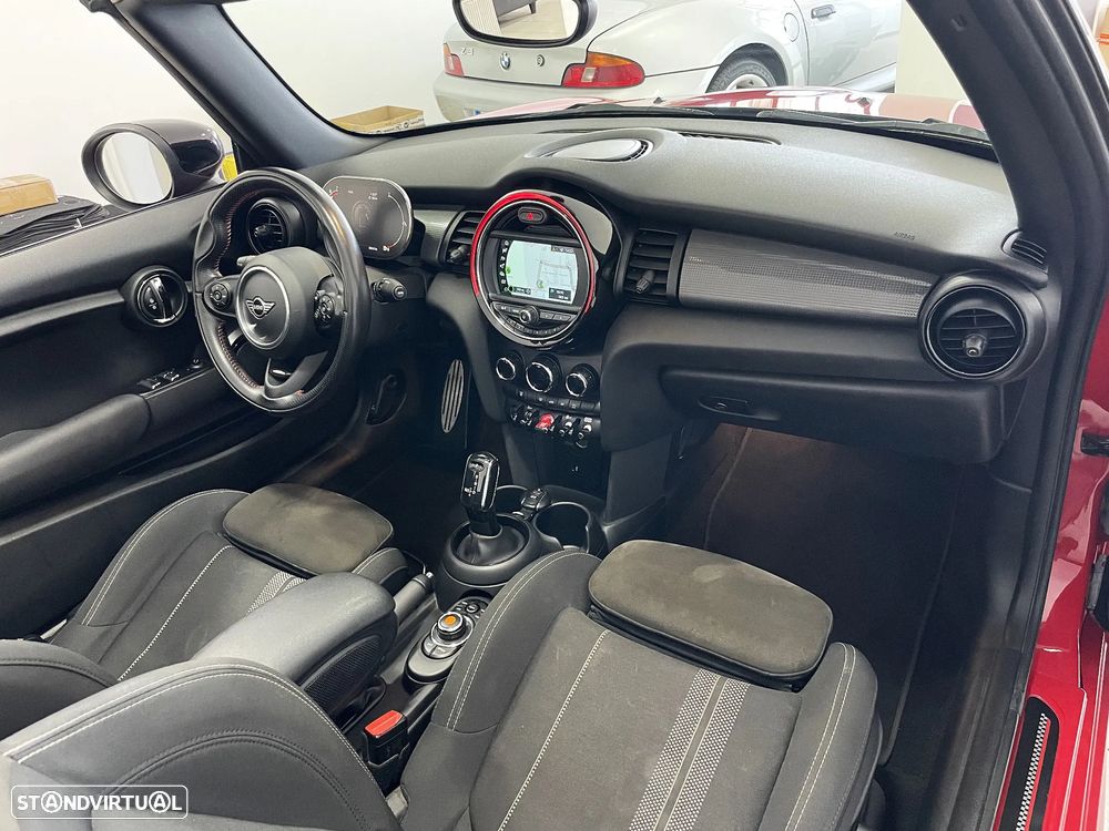 MINI Cabrio Cooper Premium Extra JCW Auto - 19