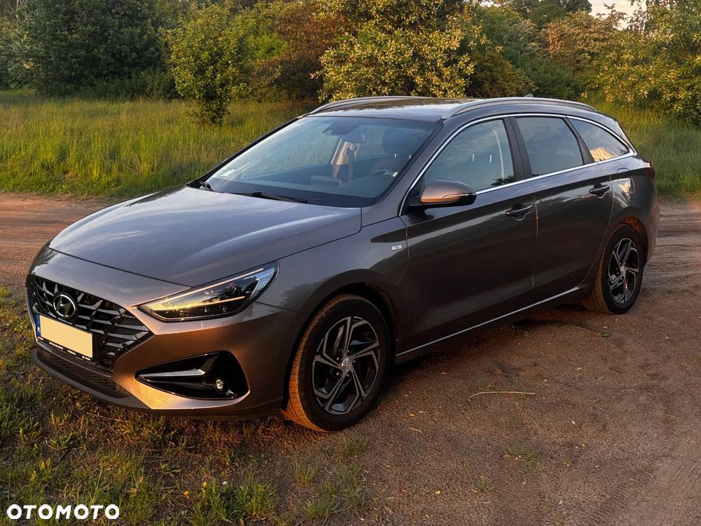 Hyundai i30 ver-1-5-t--gdi-48v-comfort-dct - 9