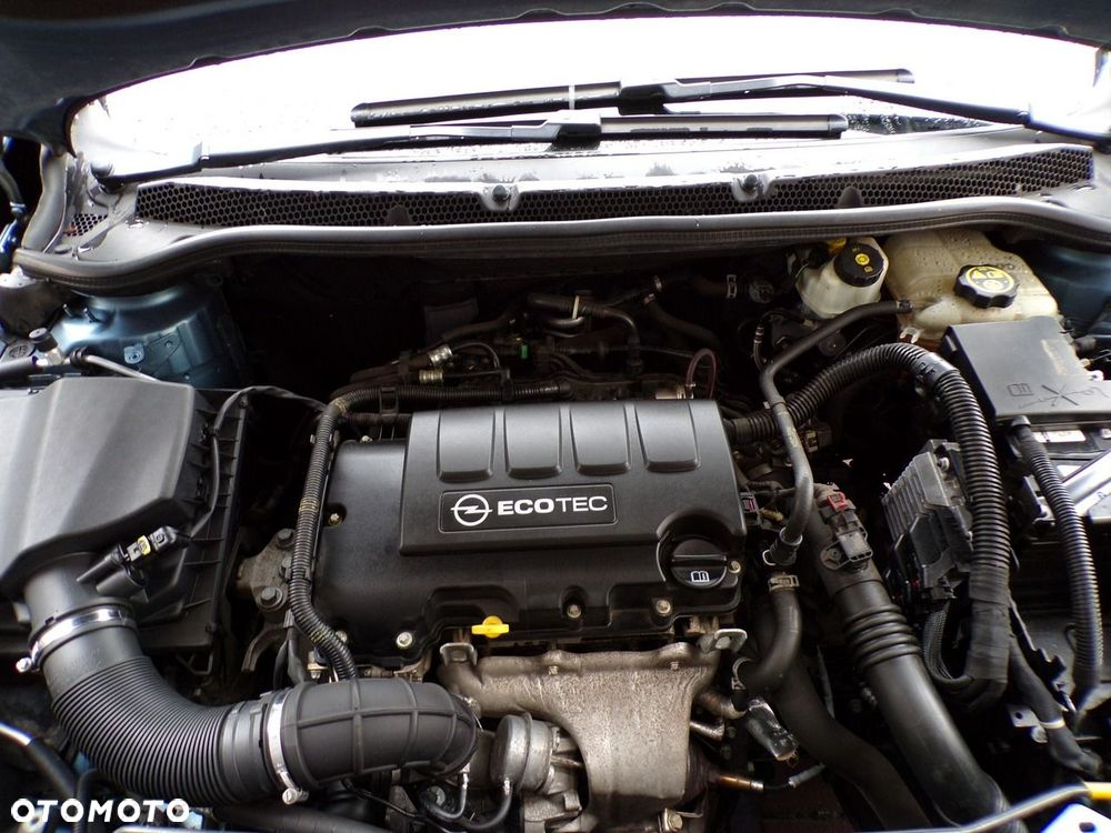 Opel Astra 1.4 T Cosmo - 31