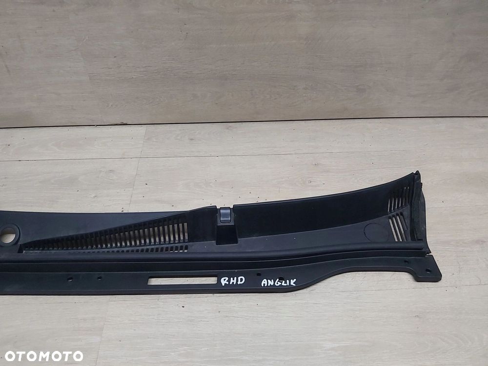 OMODA 5 E5 C5 podszybie plastikowe Anglik RHD 609002349AA - 2