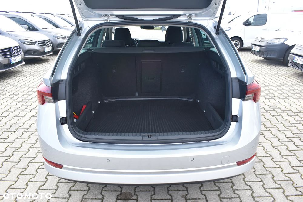 Skoda Octavia 2.0 TDI Ambition - 14
