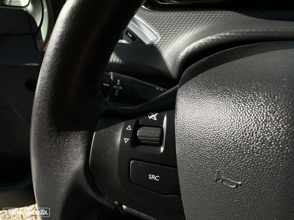 Peugeot 2008 PureTech 110 Stop&Start Style - 9