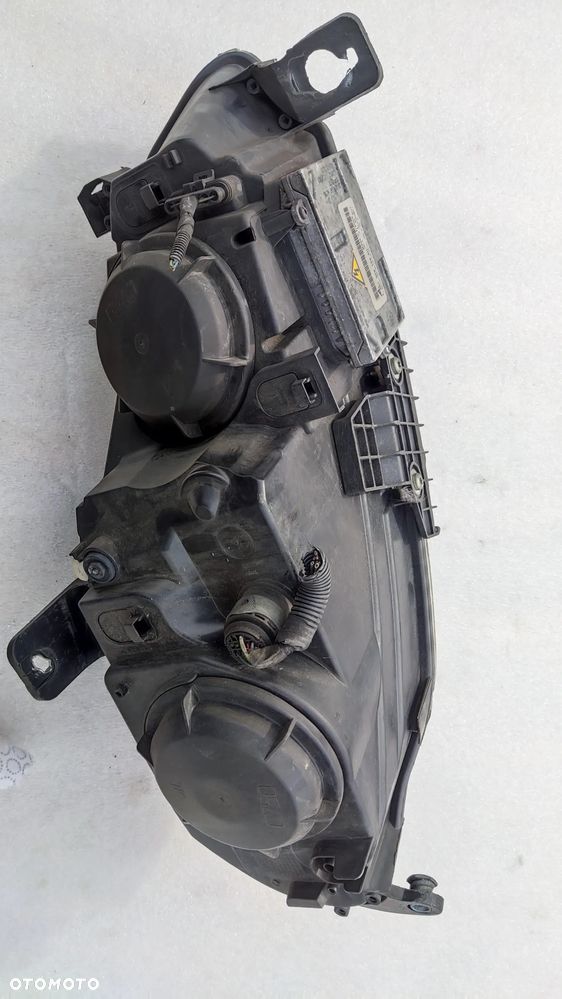 LAMPA LEWA REFLEKTOR LEWY FIAT CROMA 2 II XENON - 4