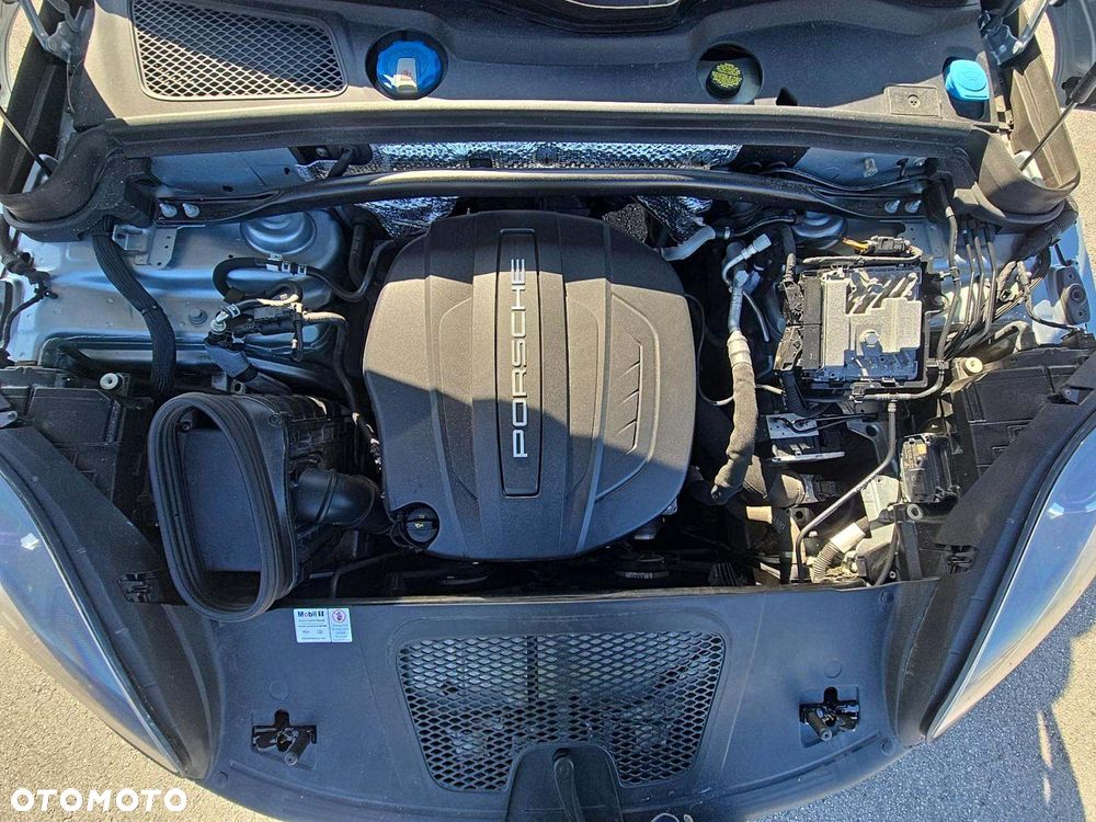 Porsche Macan Standard - 15