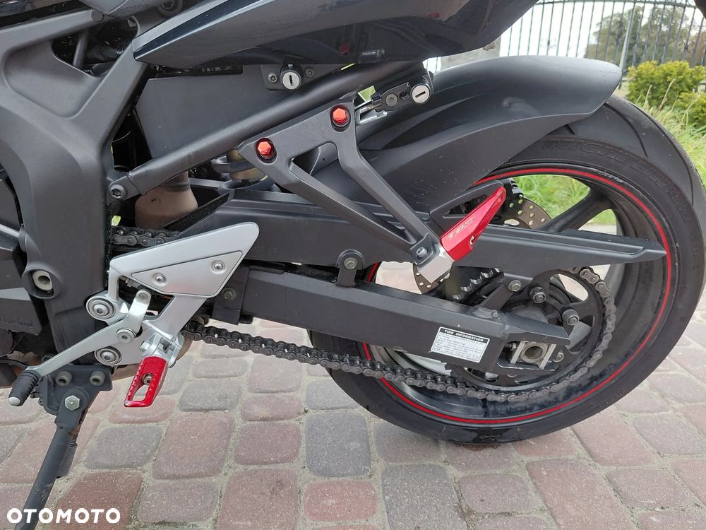 Yamaha FZ6 - 22