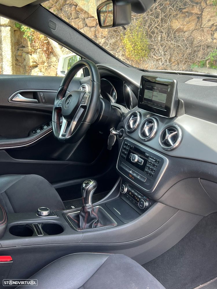 Mercedes-Benz GLA 200 (CDI) d AMG Line - 13
