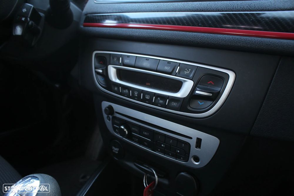 Renault Mégane Sport Tourer 1.5 dCi GT Line SS - 41