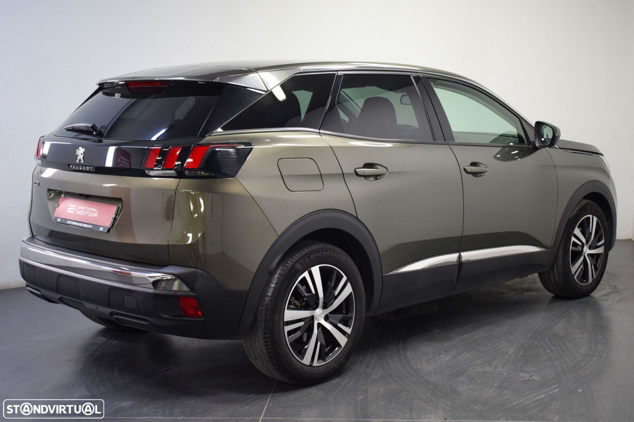 Peugeot 3008 1.5 BlueHDi Allure Pack EAT8 - 3