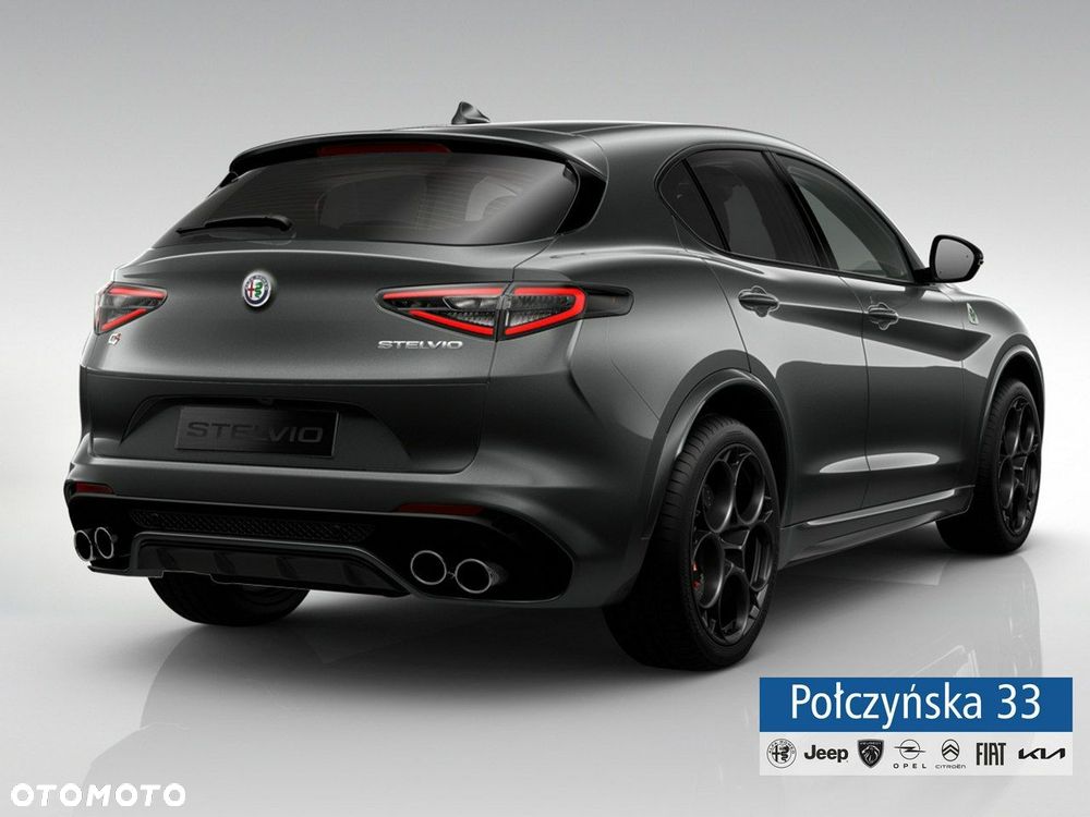 Alfa Romeo Stelvio - 5