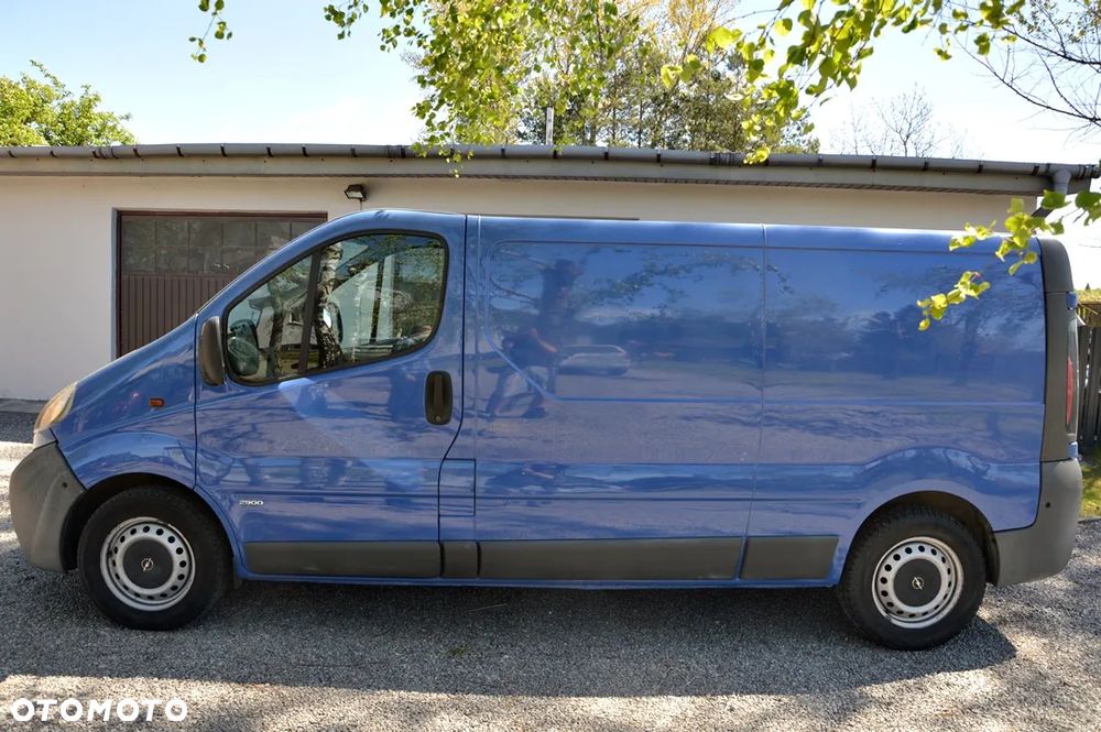 Opel Vivaro - 2