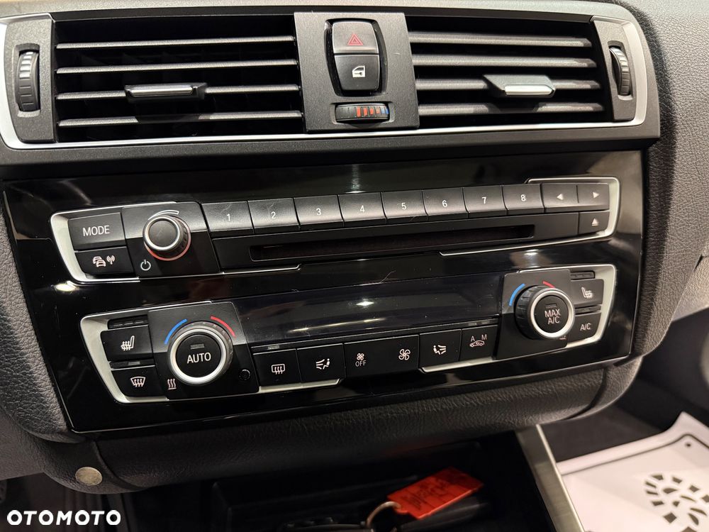 BMW Seria 1 118i Urban Line - 27