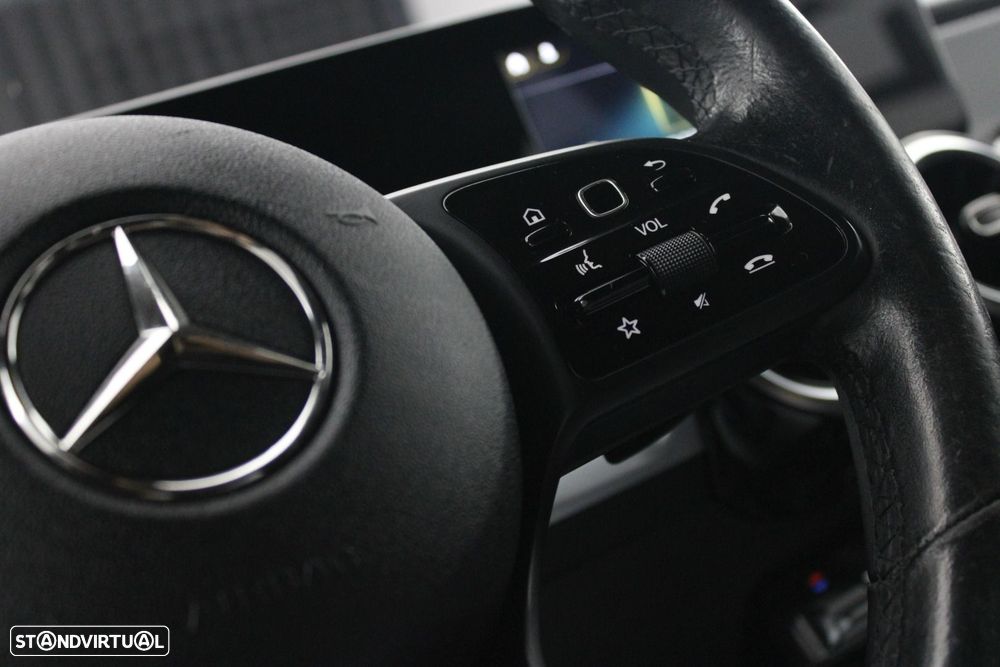 Mercedes-Benz GLB 180 d Style - 14