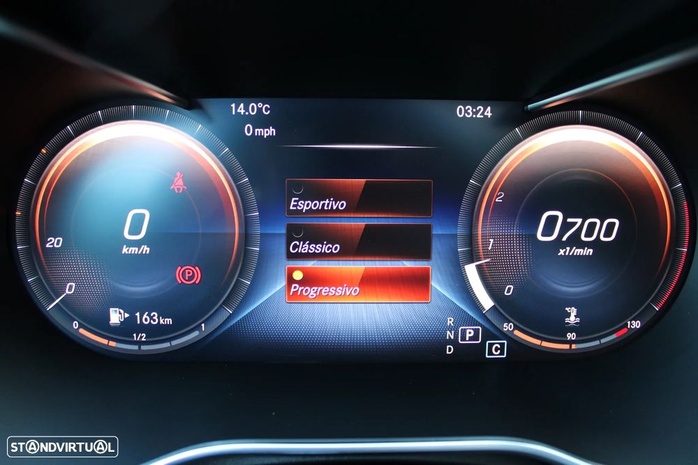 Mercedes-Benz C 300 4Matic 9G-TRONIC AMG Line Advanced - 23