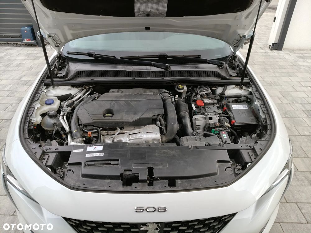 Peugeot 508 225 e-EAT8 GT - 12