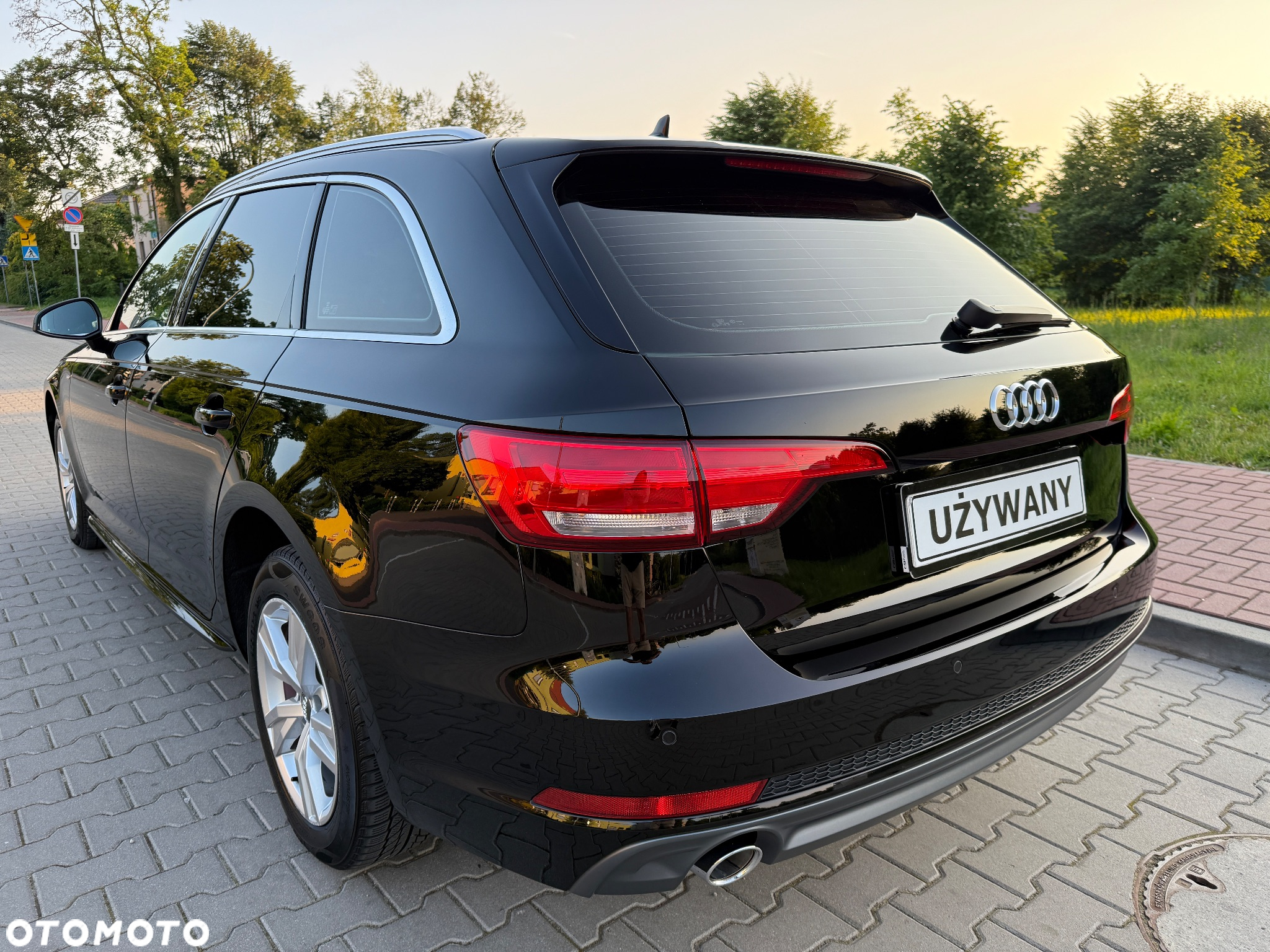 Audi A4 Avant 2.0 TDI DPF S line Sportpaket - 8