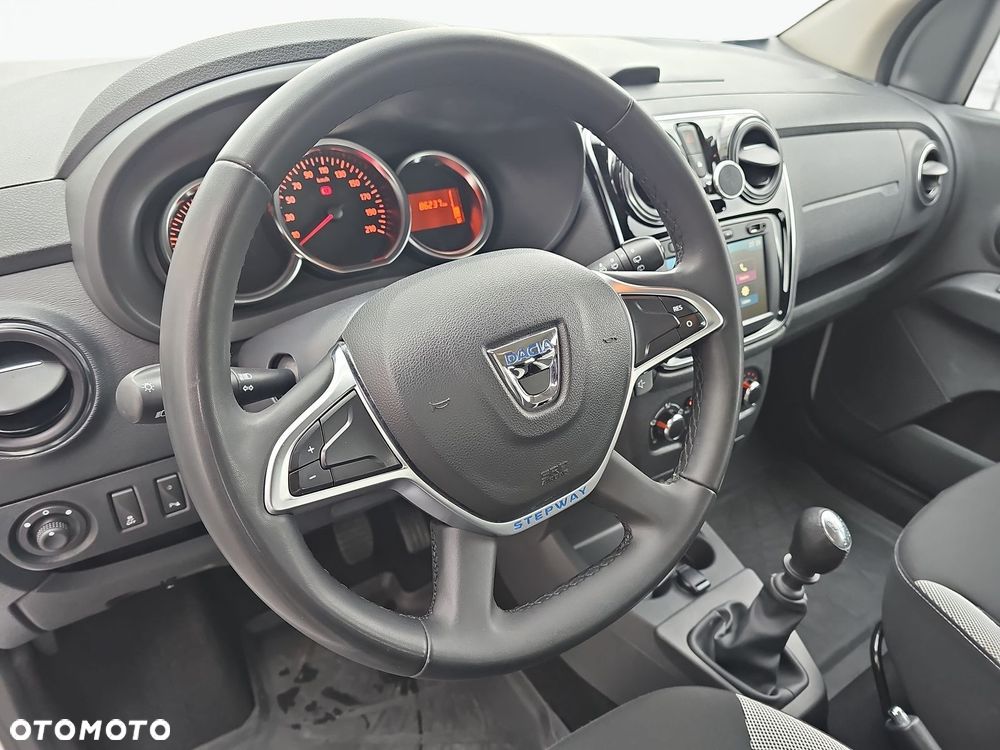 Dacia Lodgy 1.5 Blue dCi Stepway S&S - 14