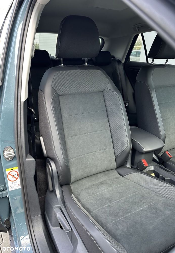 Volkswagen T-Roc - 20