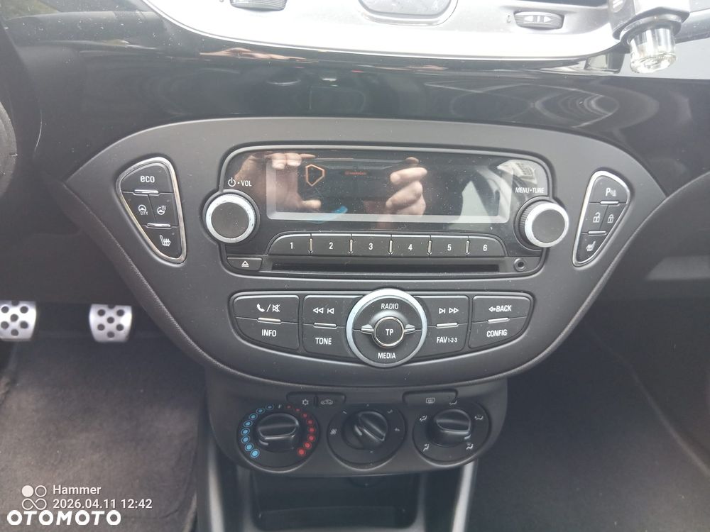 Opel Corsa 1.4 Color Edition - 20