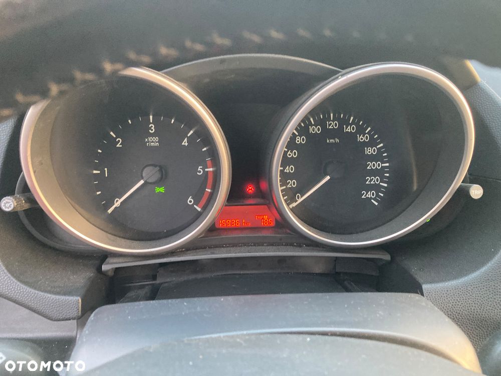 Mazda 5 - 7