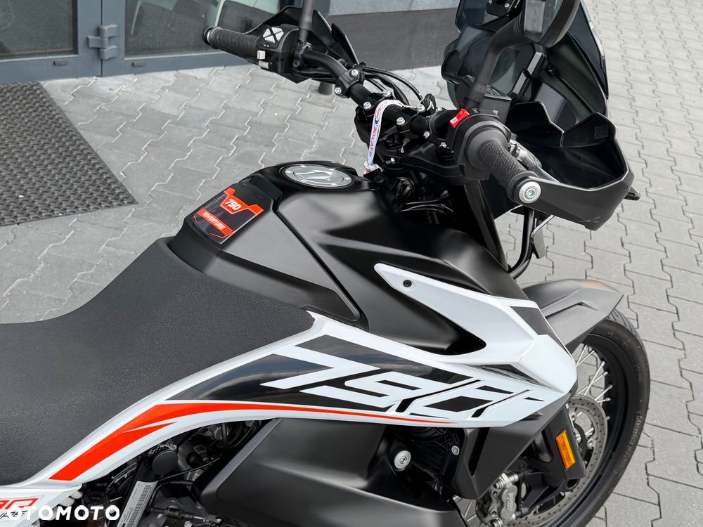 KTM Adventure - 11
