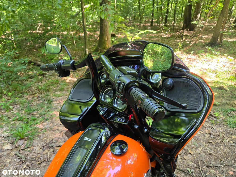 Harley-Davidson Touring Road Glide - 6