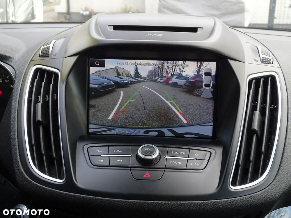 Ford Grand C-MAX - 23