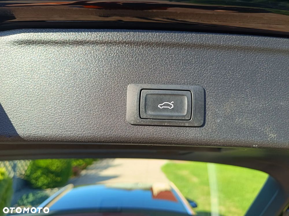 Audi A4 Avant 2.0 TDI S tronic sport - 33