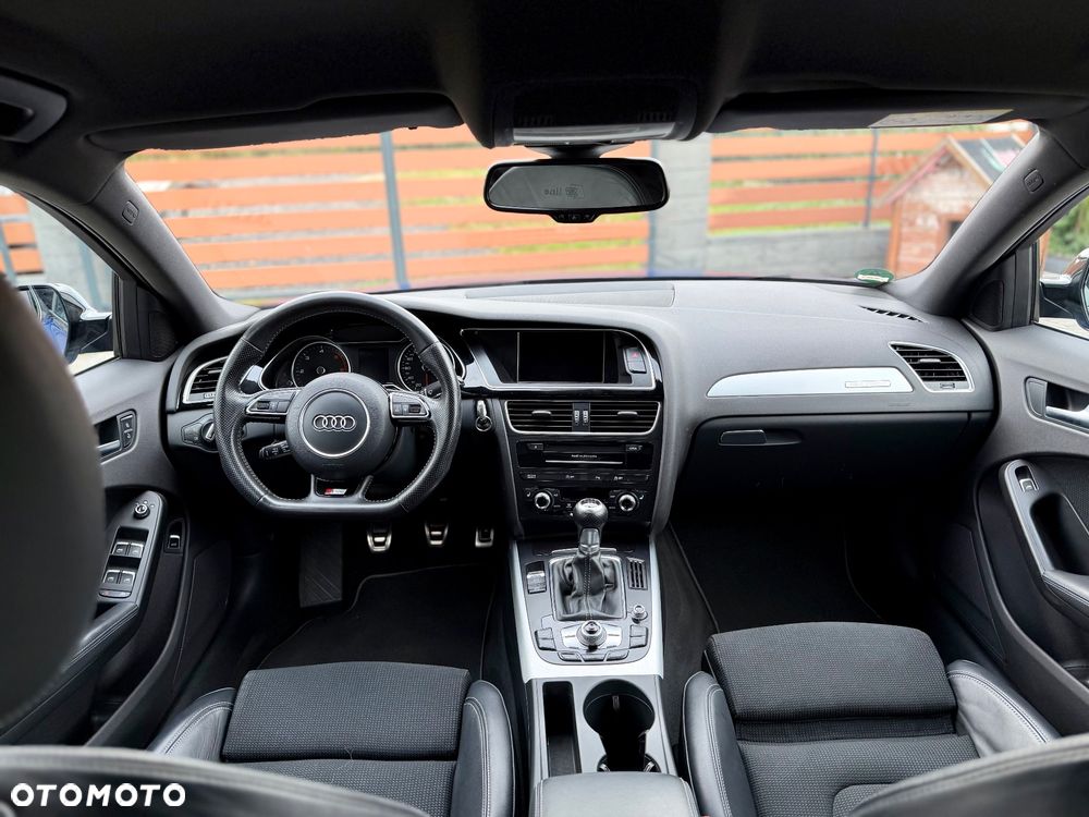 Audi A4 Avant 2.0 TDI DPF clean diesel quattro S line Sportpaket - 6