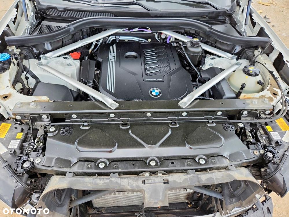BMW X6 - 9