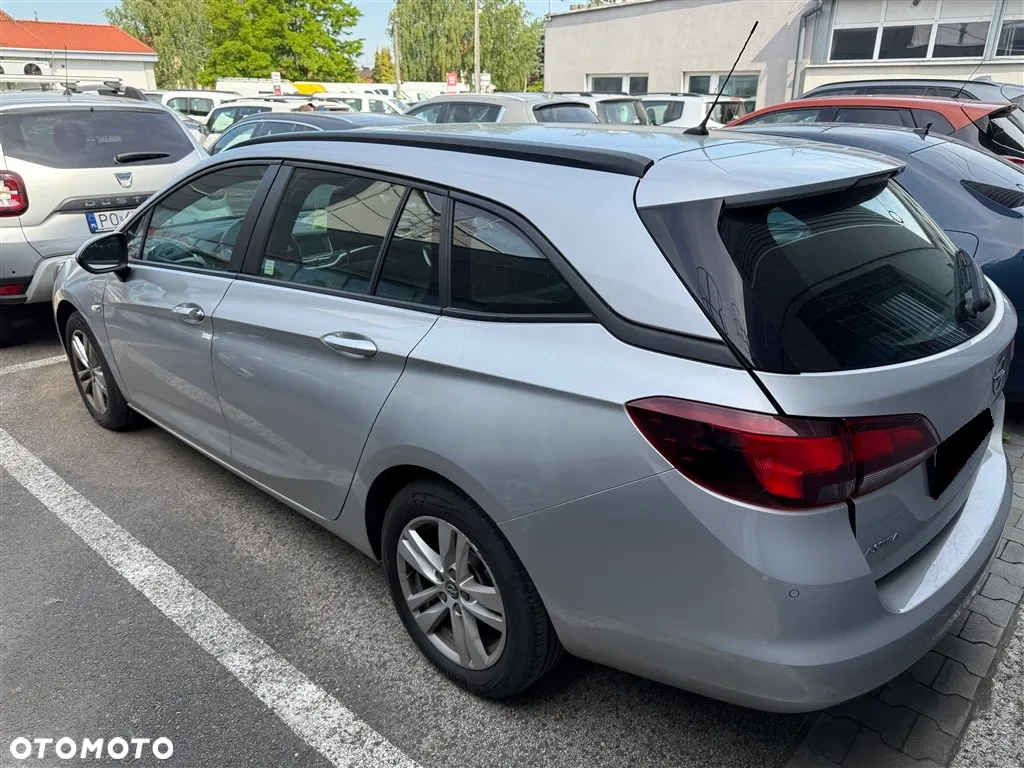 Opel Astra 1.5 D Start/Stop Edition - 4