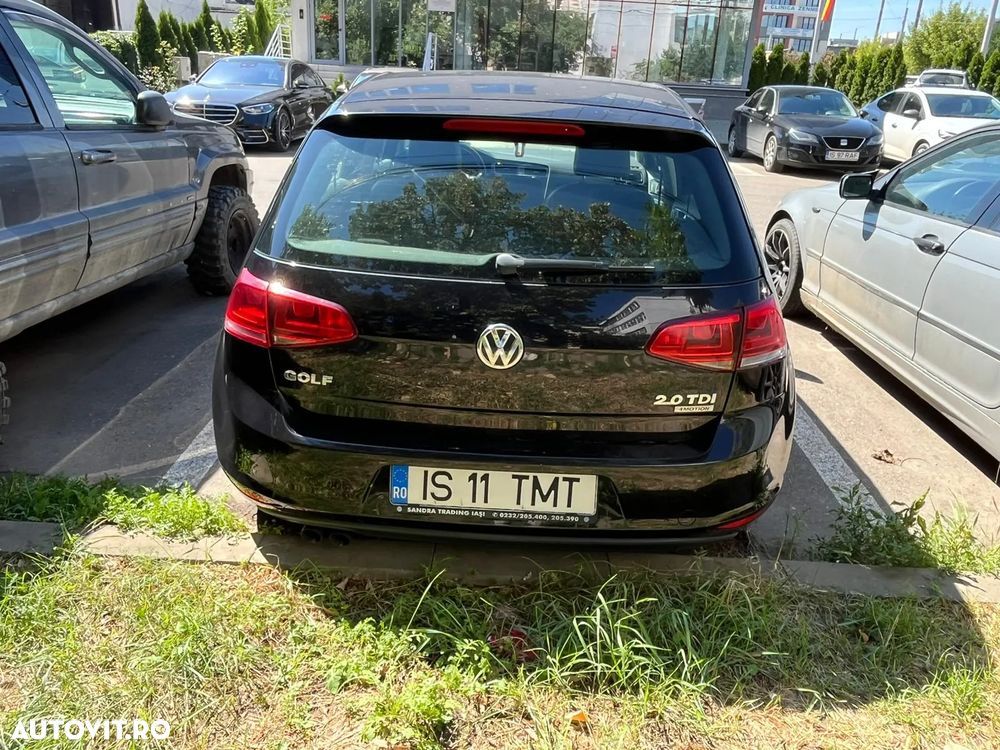 Volkswagen Golf - 9