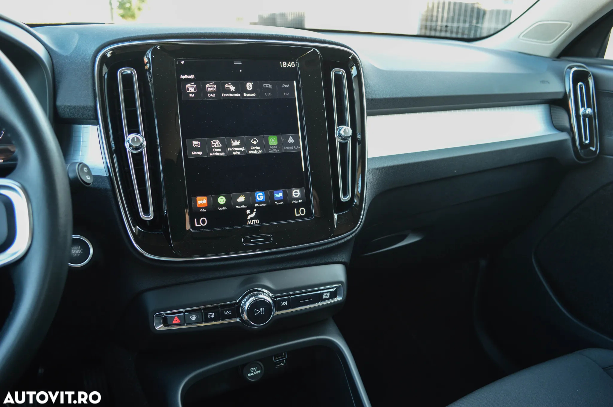 Volvo XC 40 Recharge T5 Twin Engine AT7 Inscription Expression - 19