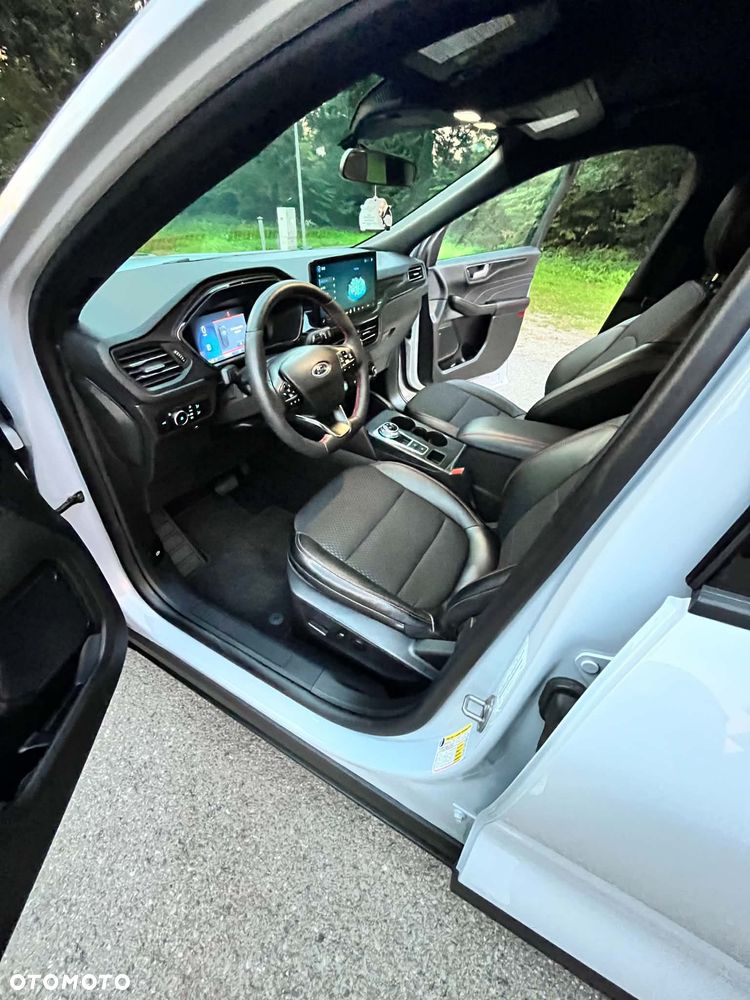 Ford Kuga 2.0 EcoBoost 4x4 Titanium - 16
