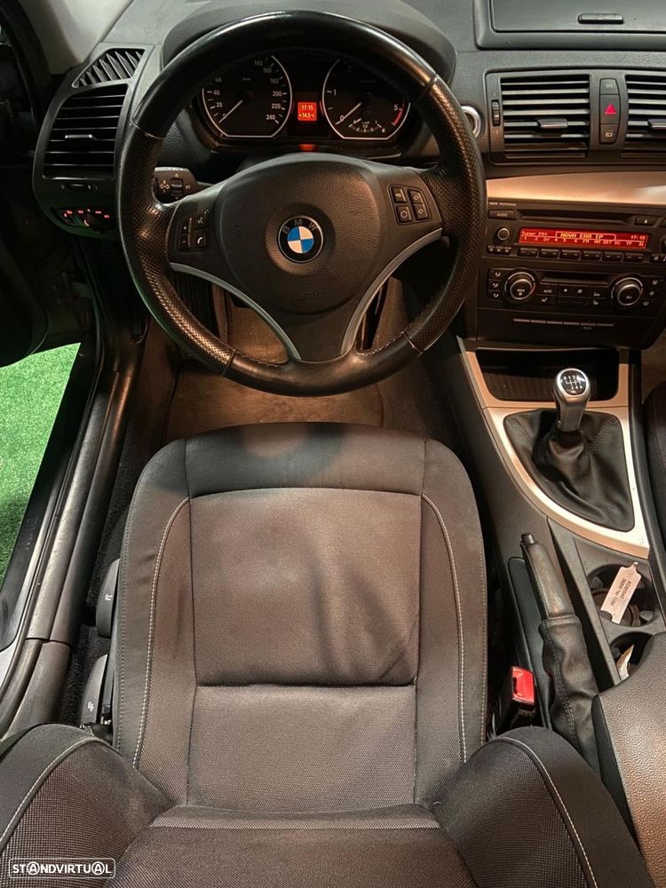 BMW 116 d EfficientDynamics - 12