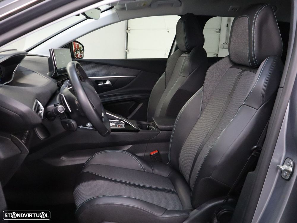 Peugeot 3008 1.6 Hybrid Allure Pack e-EAT8 - 6