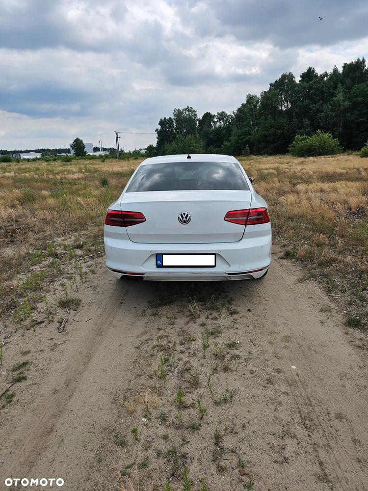 Volkswagen Passat 2.0 TDI BMT Highline DSG - 10