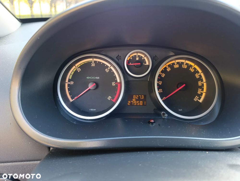 Opel Corsa - 4
