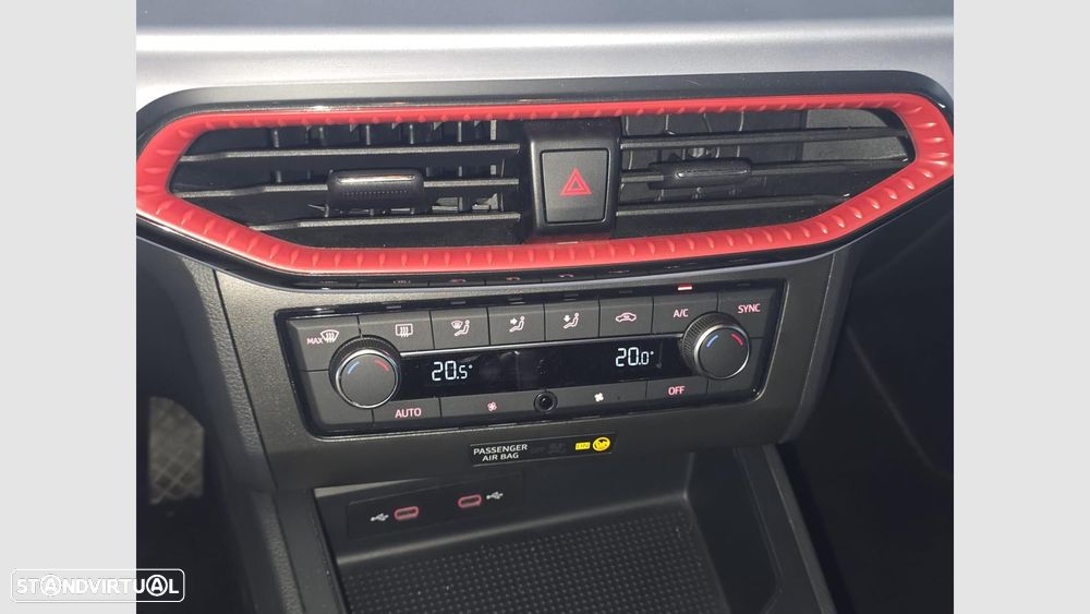 SEAT Ibiza 1.0 TSI FR DSG - 19