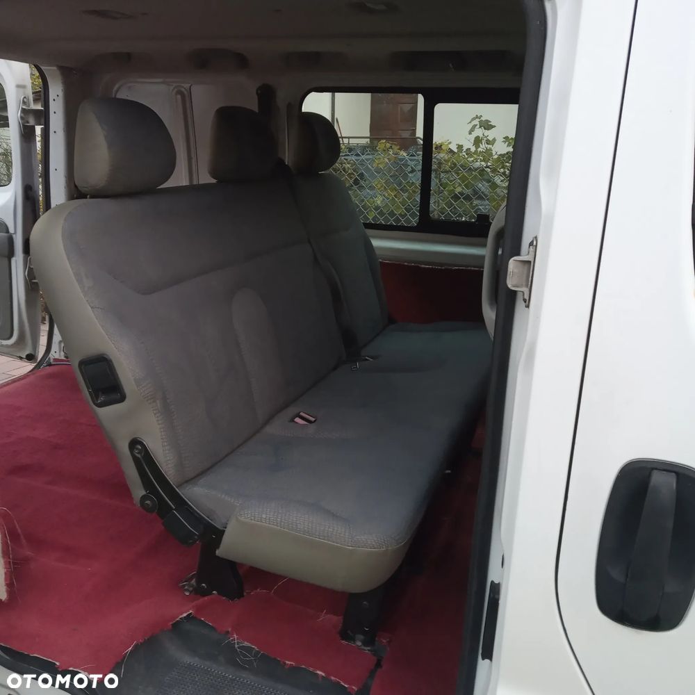 Renault Trafic - 6