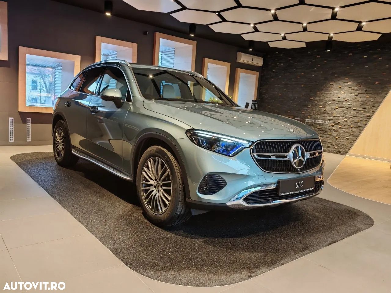 Mercedes-Benz GLC 220 d 4MATIC MHEV - 21