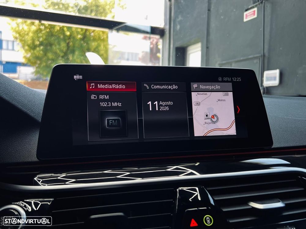 BMW 520 d Pack M Auto - 27