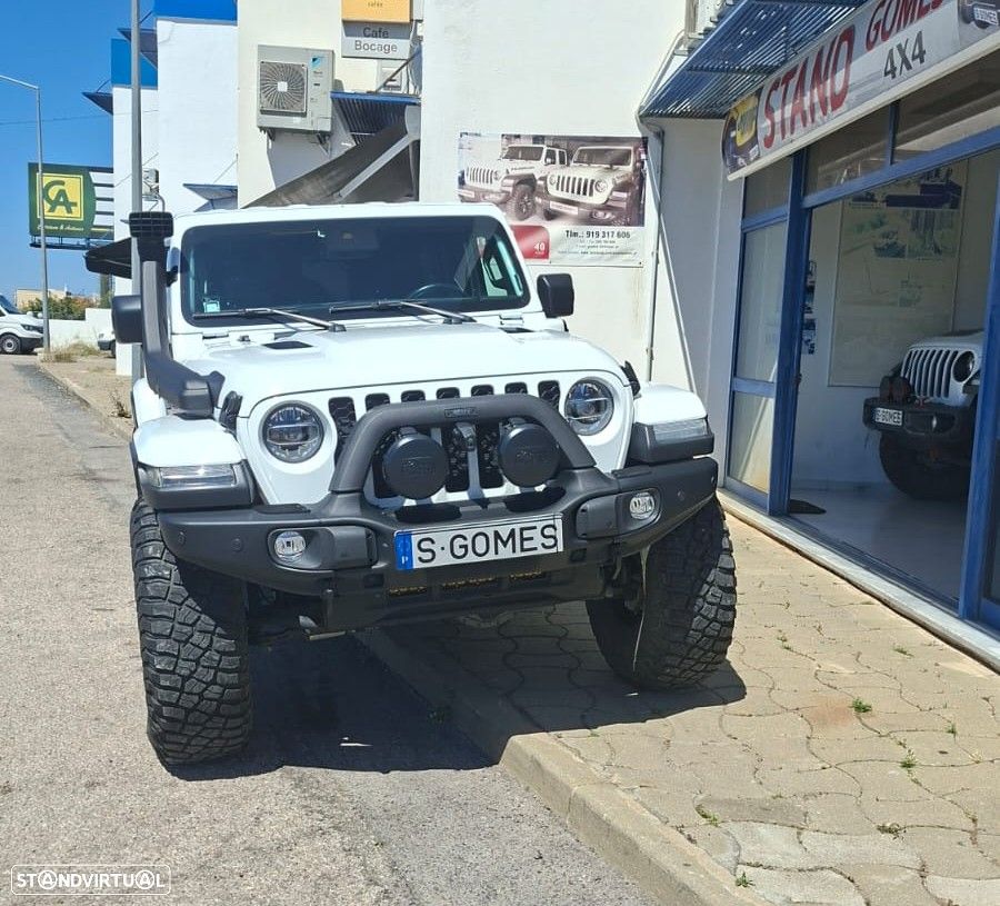 Jeep Wrangler - 2