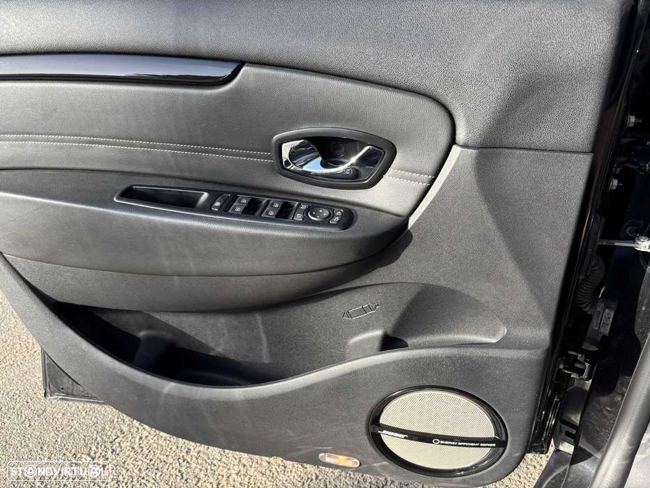 Renault Grand Scénic 1.5 dCi Bose Edition SS - 12