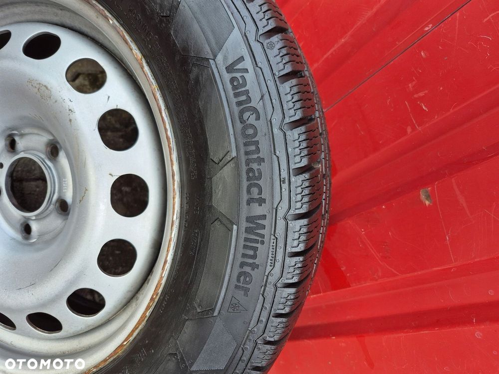 Koło 16" Proace Vivaro Jumpy Expert 9851921877 Continental - 3
