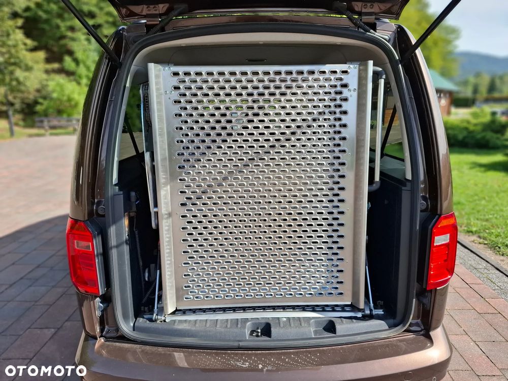 Volkswagen Caddy 2.0 (7-Si.) DSG Maxi Family - 7