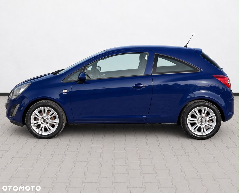 Opel Corsa 1.2 16V Cosmo - 15