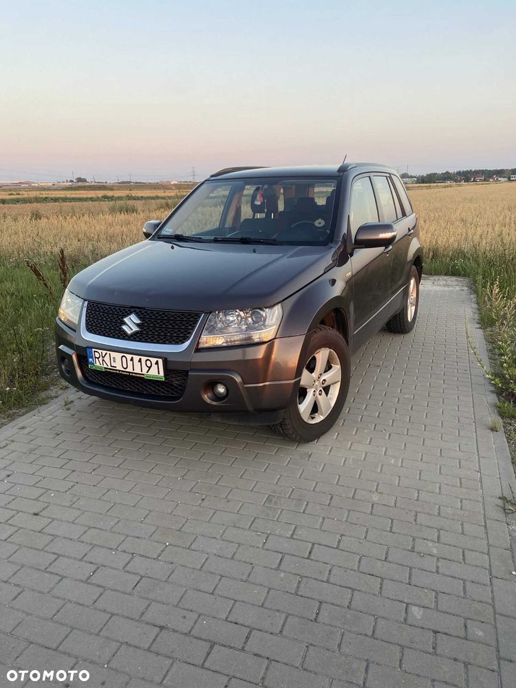 Suzuki Grand Vitara - 1