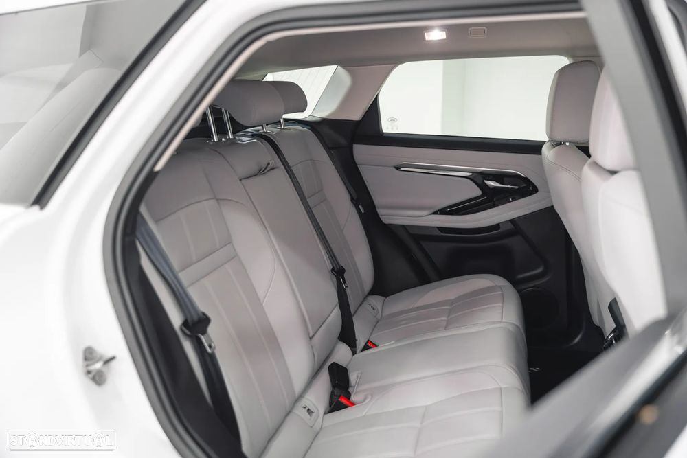 Land Rover Range Rover Evoque P300e R-Dynamic HSE - 47