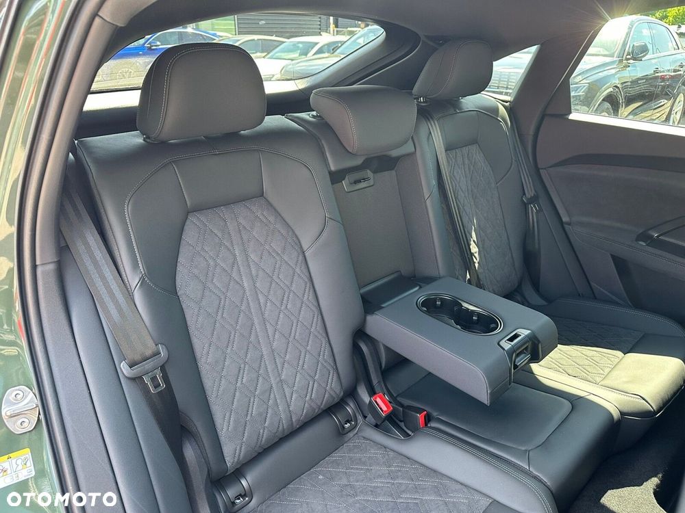 Audi Q5 Sportback - 23