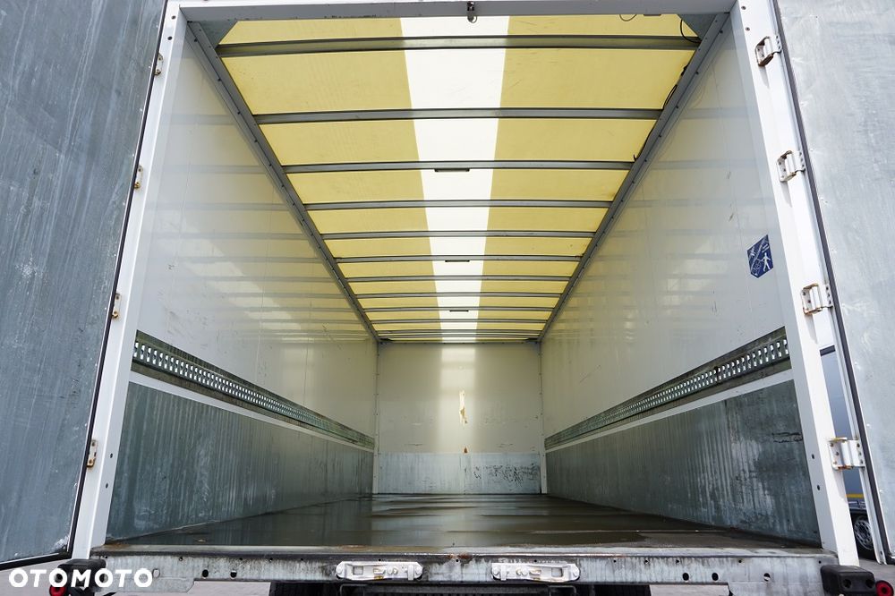 Iveco ZABUDOWA /  KONTENER / WECON  / DŁ. 6,9 M - 9